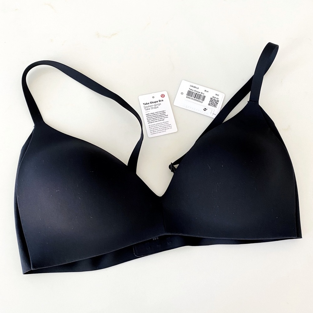 Lululemon Take Shape Bra Black, new with tags